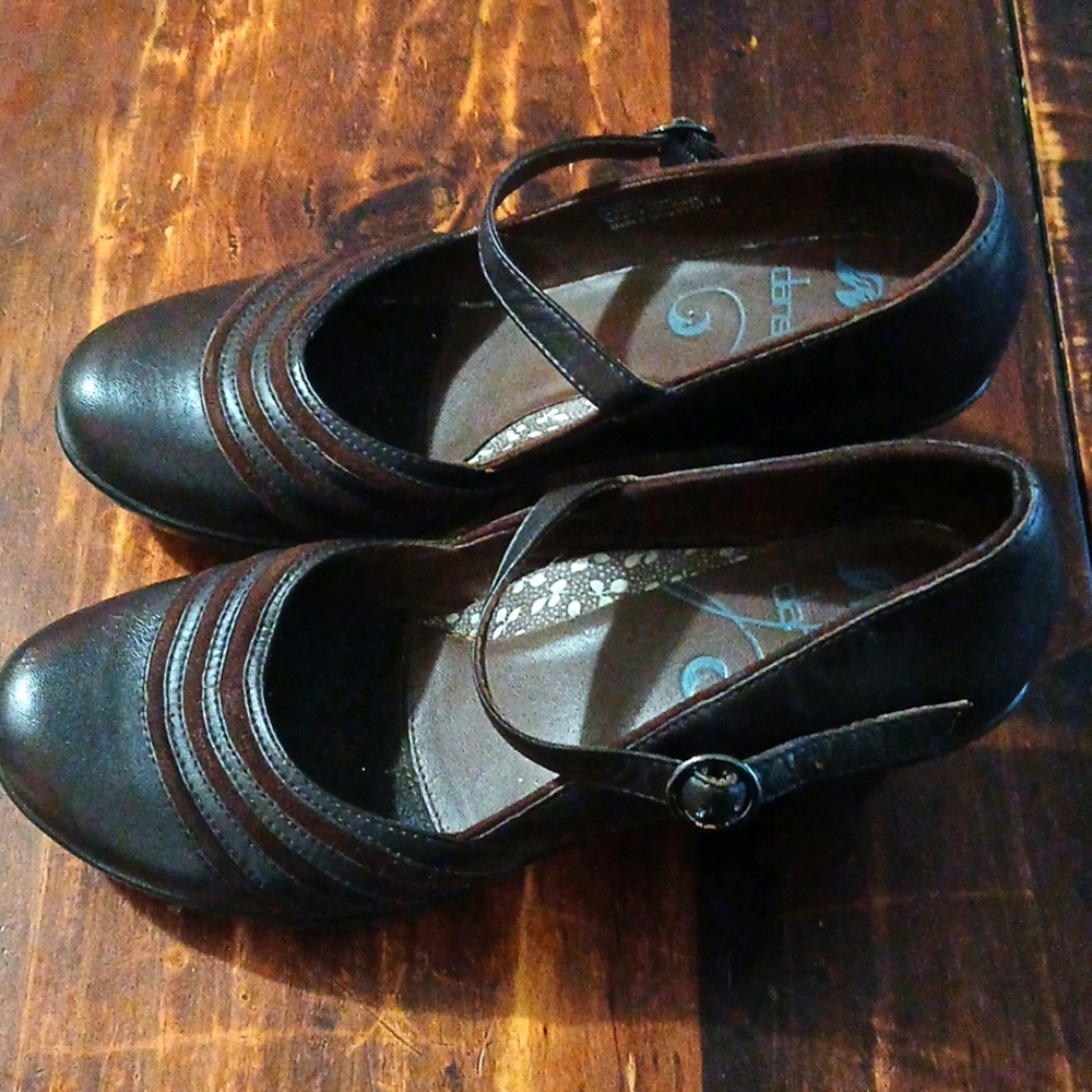 Dansko shoes